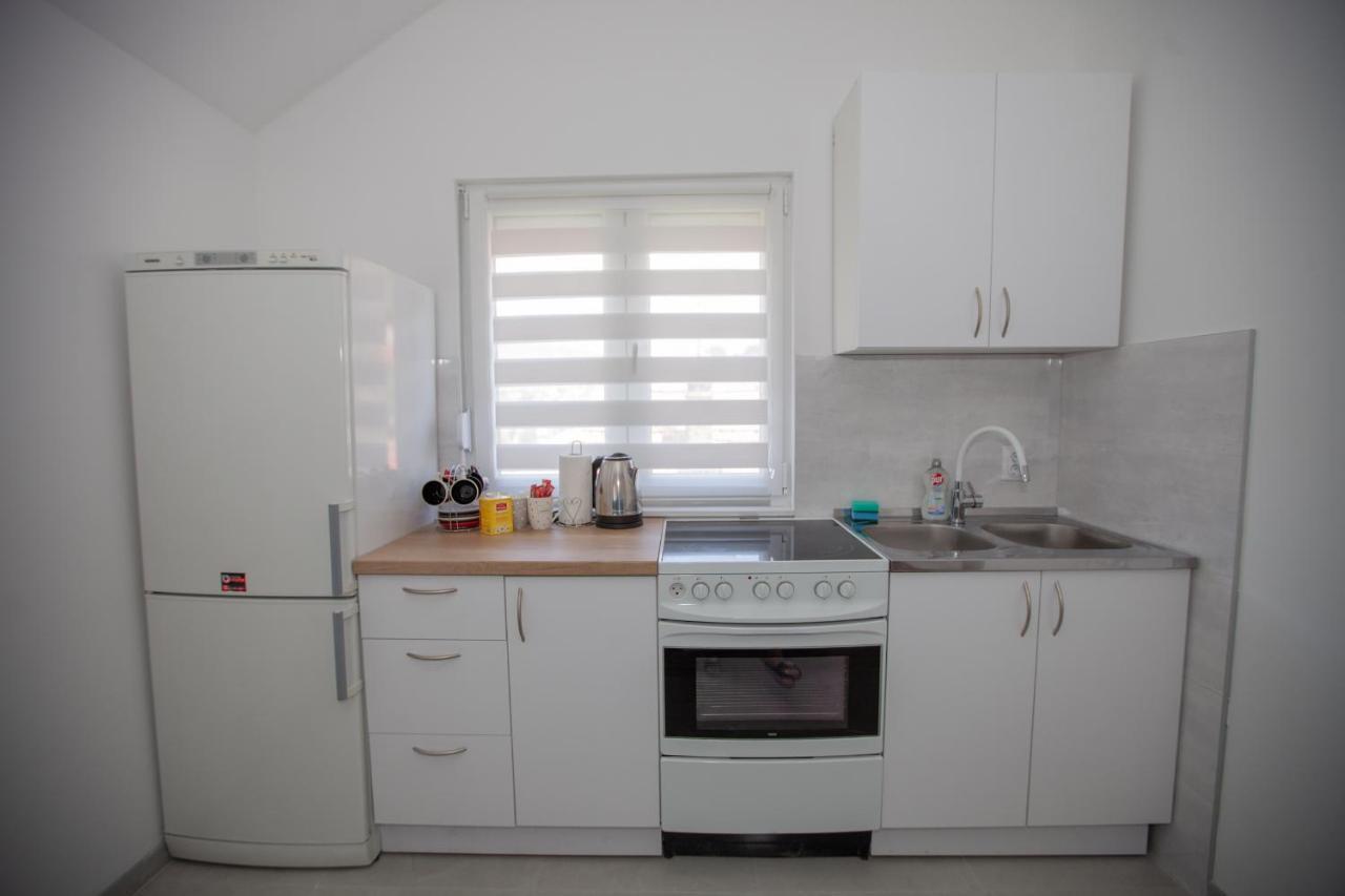 Apartmani Grubac Trebinje Exterior foto